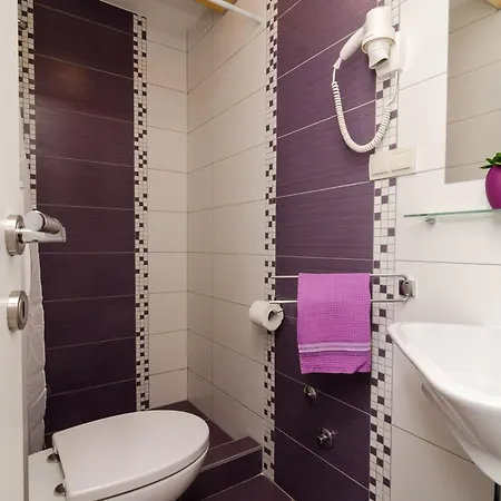 Lavender Garden - With View First Floor - 4 Apartment Dubrovnik
